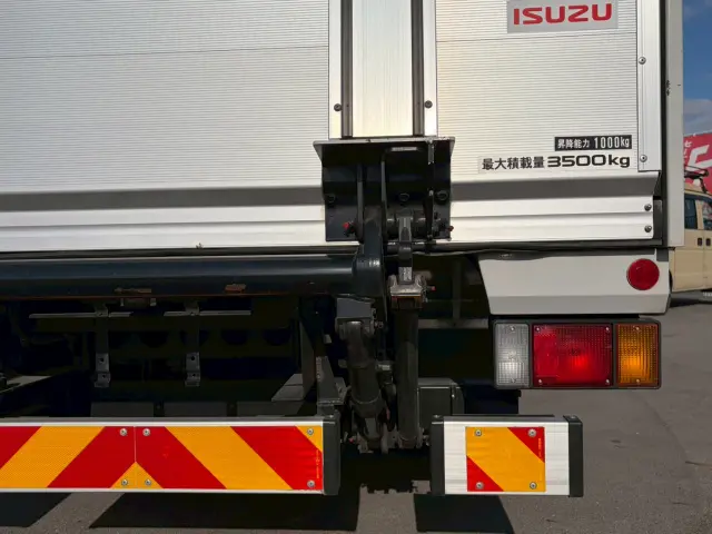 いすゞ エルフ 2RG-NPR88AN(2WD)の写真12