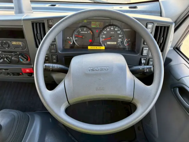 いすゞ エルフ 2RG-NPR88AN(2WD)の写真44