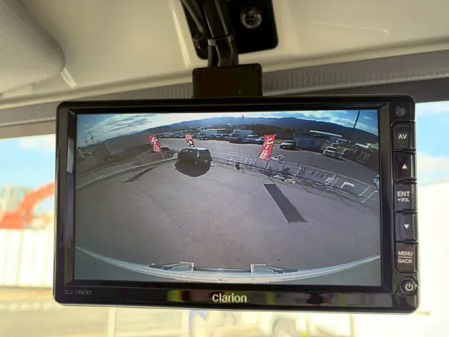 いすゞ エルフ 2RG-NPR88AN(2WD)の写真48