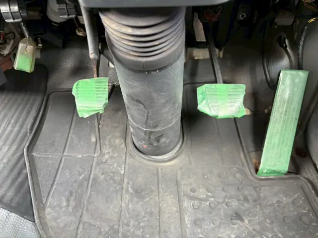 いすゞ エルフ BKG-NJR85AN(2WD)の写真41