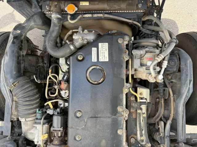 いすゞ エルフ KR-NKR81ED(2WD)の写真38