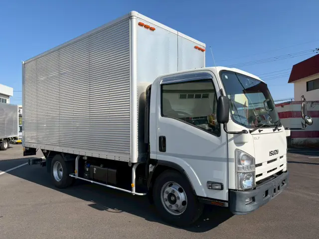 いすゞ エルフ 2RG-NPR88N(2WD)の写真5