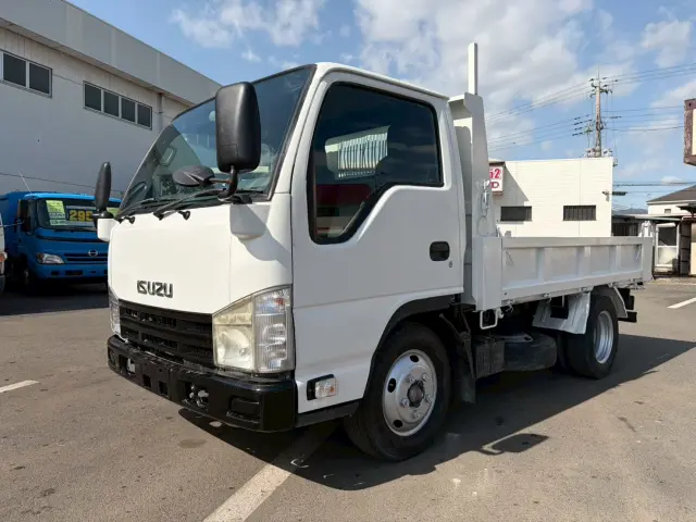 いすゞ エルフ BKG-NKR85AD(2WD)の写真3