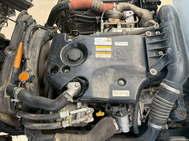 いすゞ エルフ BKG-NKR85AD(2WD)の写真34