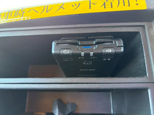 いすゞ エルフ BKG-NMR85AN(2WD)の写真49