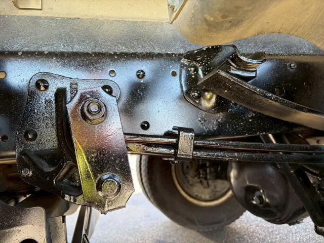 いすゞ エルフ BKG-NPR85AN(2WD)の写真30