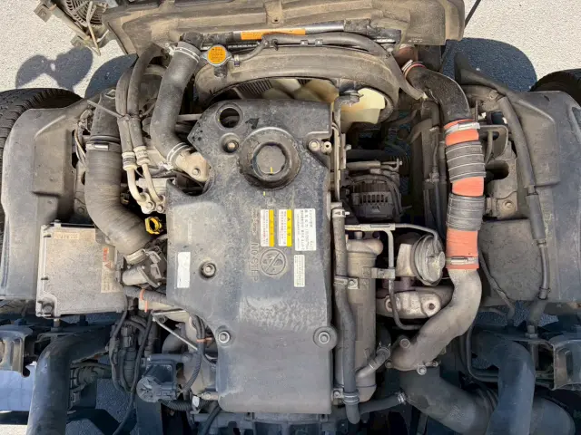 いすゞ エルフ BKG-NPR85AN(2WD)の写真33