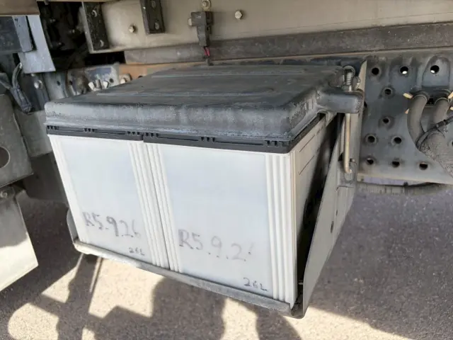 いすゞ エルフ TPG-NPR85AN(2WD)の写真19