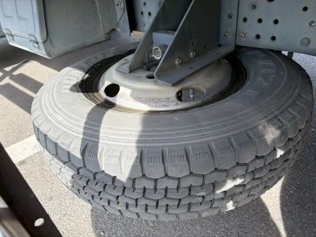 いすゞ エルフ TPG-NPR85AN(2WD)の写真21