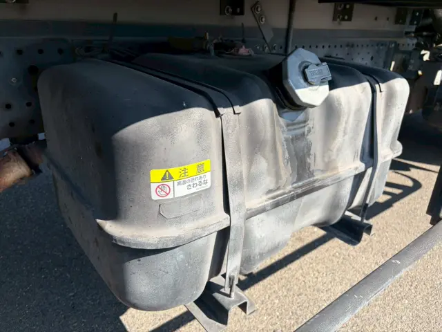 いすゞ エルフ TKG-NPR85AN(2WD)の写真26