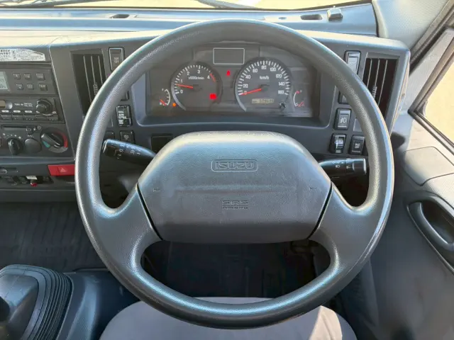 いすゞ エルフ TKG-NPR85AN(2WD)の写真39