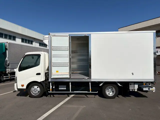 日野 デュトロ TKG-XZU710M(2WD)の写真7