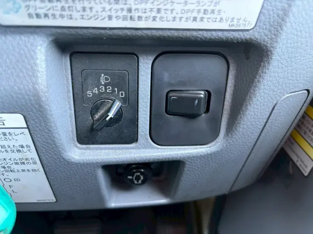 三菱 キャンター TKG-FEB90(2WD)の写真48