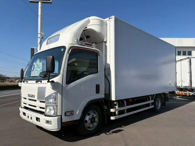 いすゞ エルフ TKG-NPR85AN(2WD)の写真1