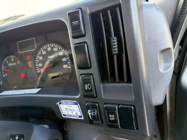 いすゞ エルフ TKG-NPR85AN(2WD)の写真46