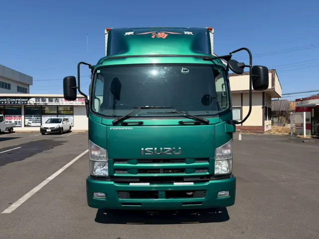 いすゞ フォワード TKG-FRR90S2(2WD)の写真3