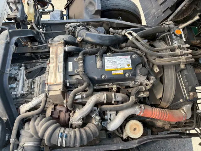 いすゞ フォワード TKG-FRR90S2(2WD)の写真39