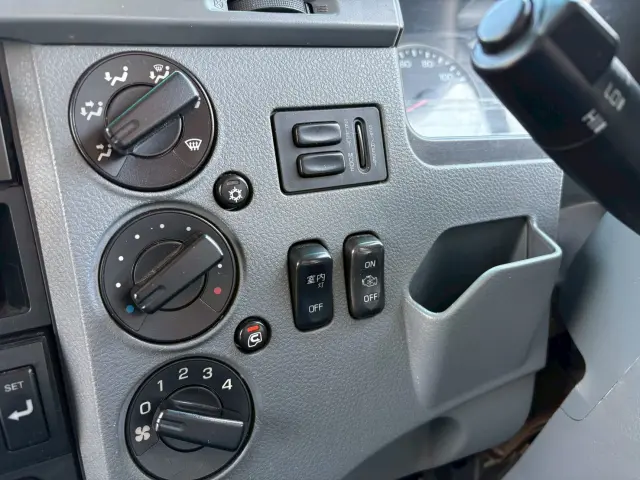 三菱 ファイター PDG-FK62FY(2WD)の写真47