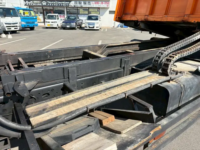 日野 レンジャー BDG-FJ7JKWA(2WD)の写真13