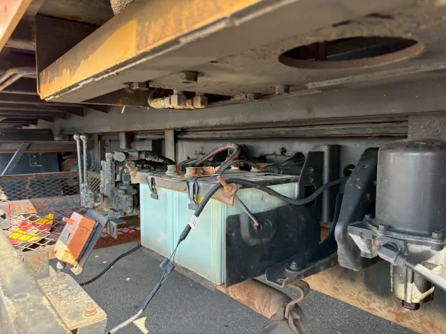 日野 レンジャー BDG-FJ7JKWA(2WD)の写真32