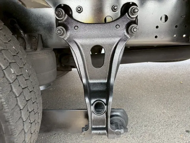 いすゞ フォワード TKG-FRR90T2(2WD)の写真28