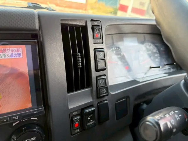 いすゞ フォワード TKG-FRR90T2(2WD)の写真44