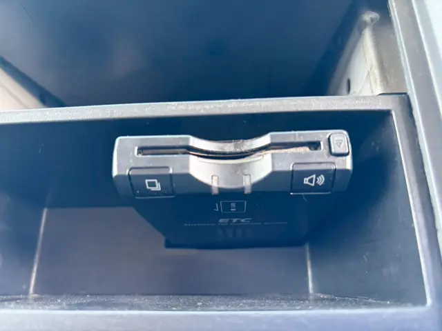 いすゞ フォワード TKG-FRR90T2(2WD)の写真47