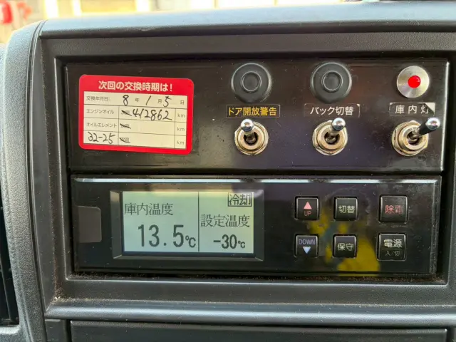 三菱 キャンター TKG-FEB50(2WD)の写真41