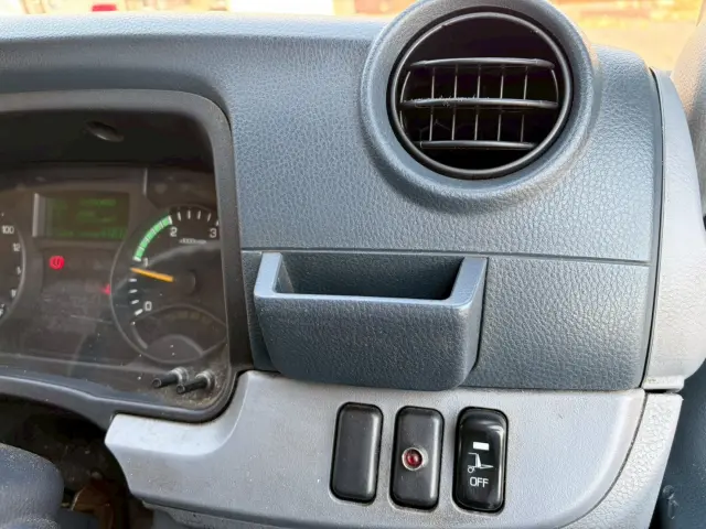 三菱 キャンター TKG-FEB50(2WD)の写真45