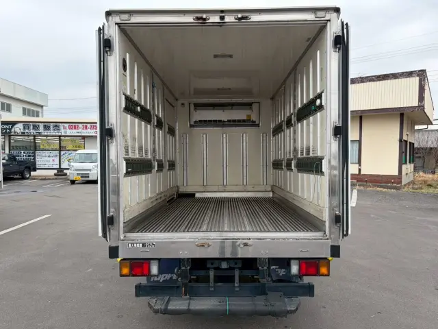 いすゞ エルフ TKG-NLR85AN(2WD)の写真13