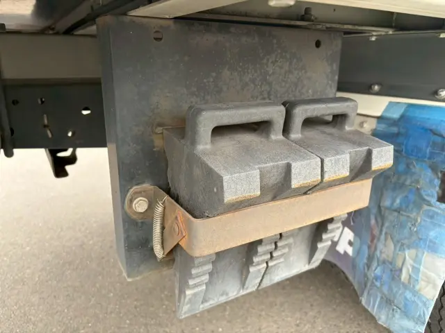 いすゞ エルフ TKG-NLR85AN(2WD)の写真27