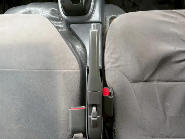 いすゞ エルフ TKG-NLR85AN(2WD)の写真38