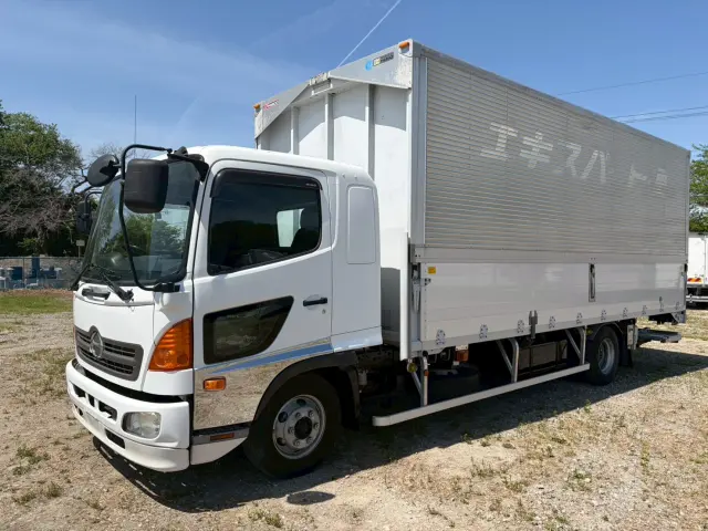 日野 レンジャー TKG-FD7JLAG(2WD)の写真2