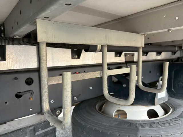 日野 レンジャー TKG-FD7JLAG(2WD)の写真16