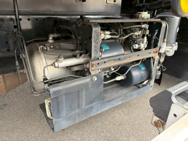 いすゞ フォワード TKG-FRR90T2(2WD)の写真24