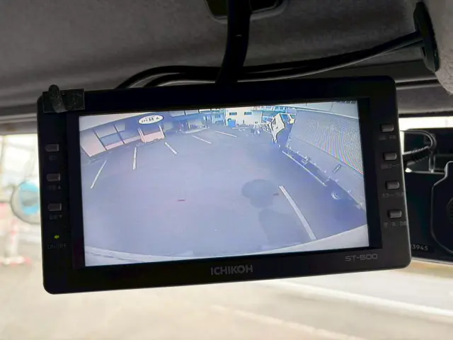 いすゞ フォワード TKG-FRR90T2(2WD)の写真46