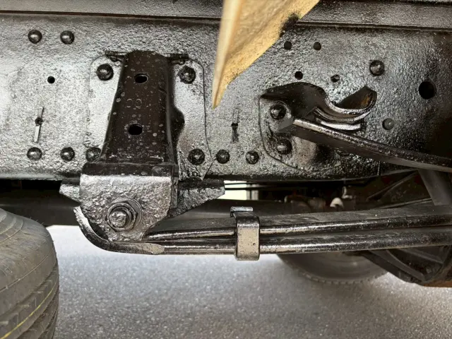 いすゞ エルフ BKG-NPR85AN(2WD)の写真28
