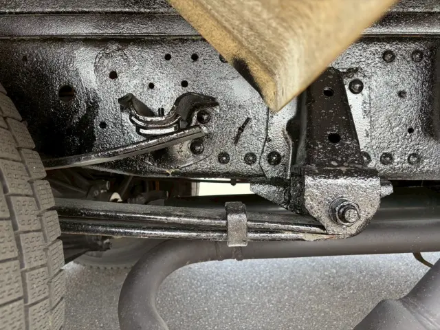 いすゞ エルフ BKG-NPR85AN(2WD)の写真35