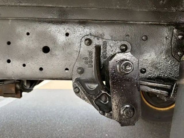 いすゞ エルフ BKG-NPR85AN(2WD)の写真36