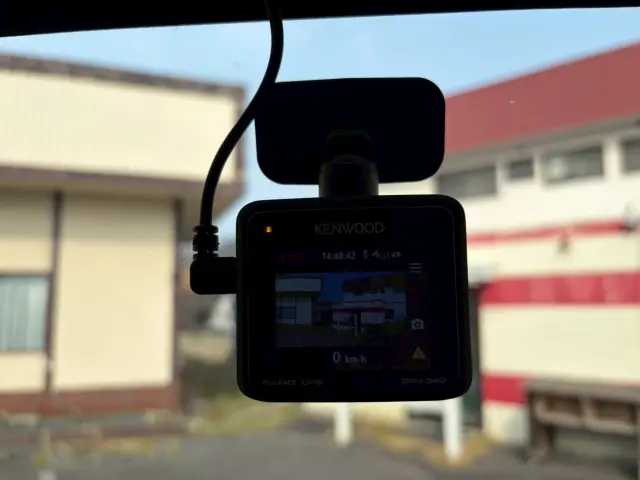 いすゞ エルフ BKG-NPR85AN(2WD)の写真49