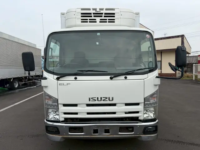 いすゞ エルフ TRG-NPR85AN(2WD)の写真2