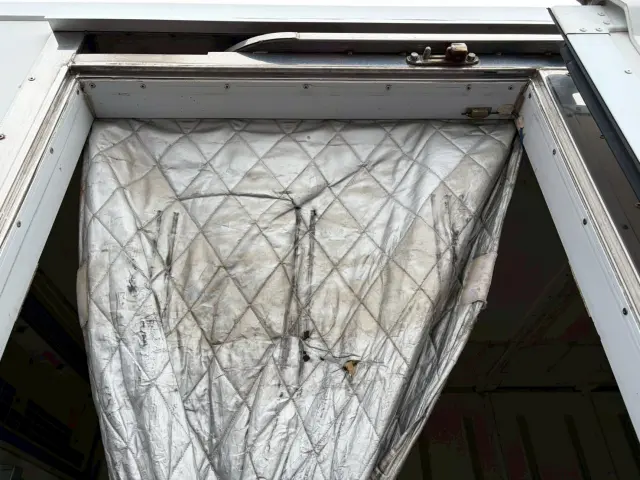 いすゞ エルフ TRG-NPR85AN(2WD)の写真7