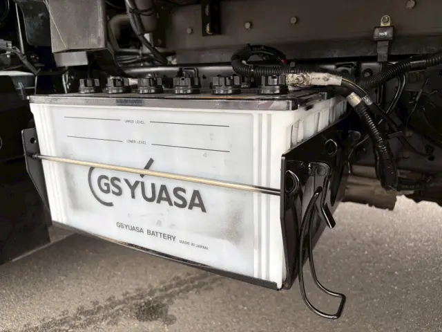 いすゞ エルフ TRG-NPR85AN(2WD)の写真18