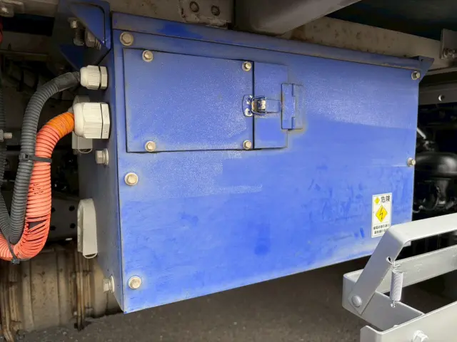 いすゞ エルフ TRG-NPR85AN(2WD)の写真28