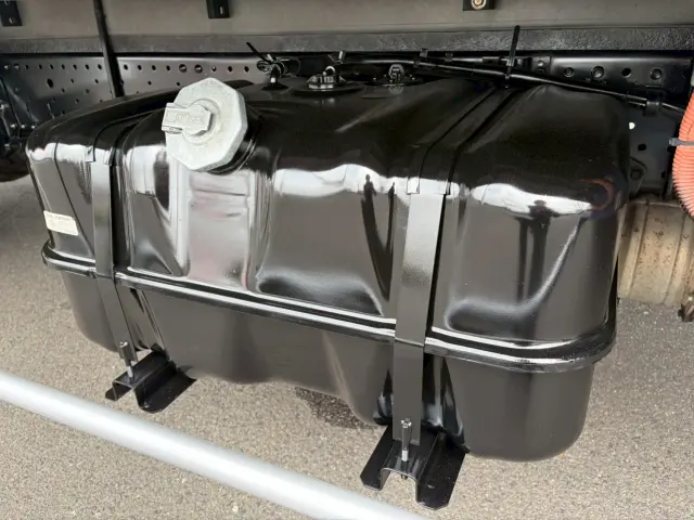 いすゞ エルフ TRG-NPR85AN(2WD)の写真29