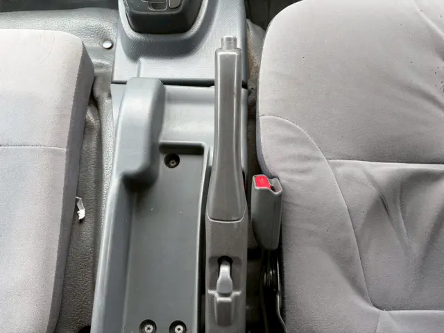 いすゞ エルフ TRG-NPR85AN(2WD)の写真41