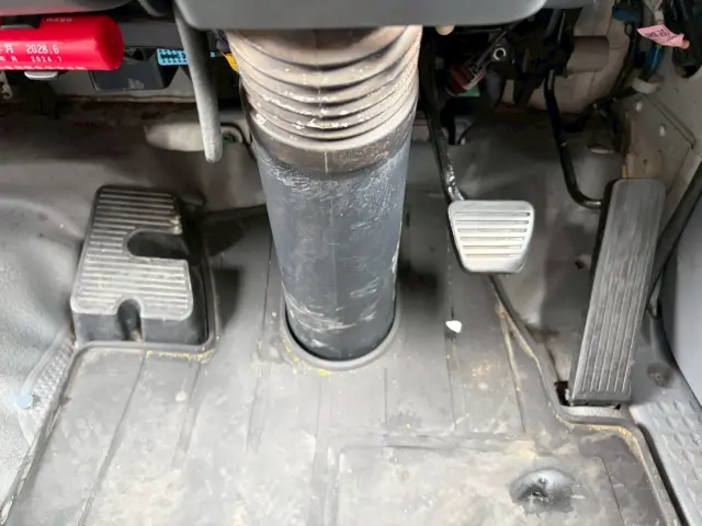 いすゞ エルフ TRG-NPR85AN(2WD)の写真42