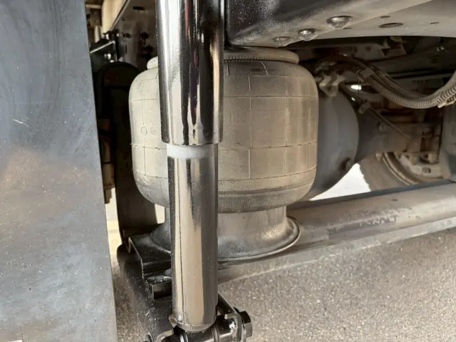 UD コンドル TKG-MK38C(2WD)の写真20