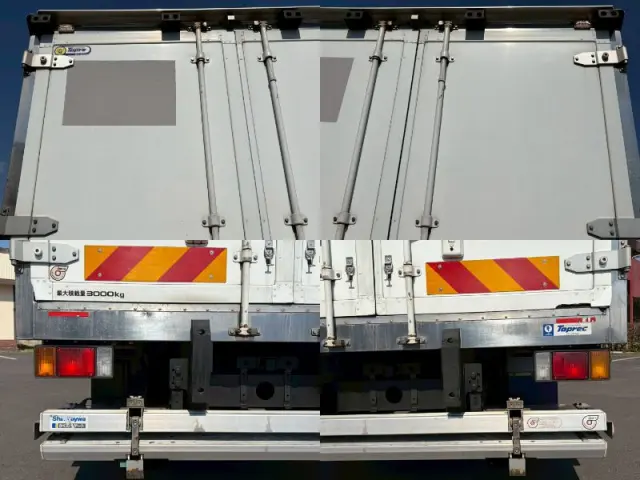 いすゞ エルフ TPG-NPR85AN(2WD)の写真12