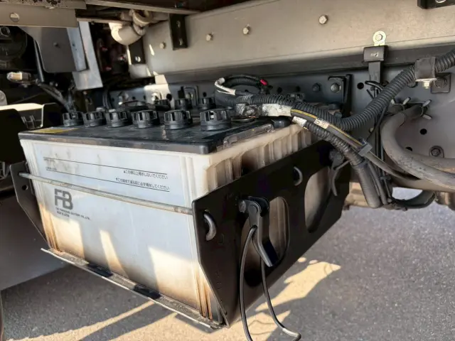 いすゞ エルフ TPG-NPR85AN(2WD)の写真18